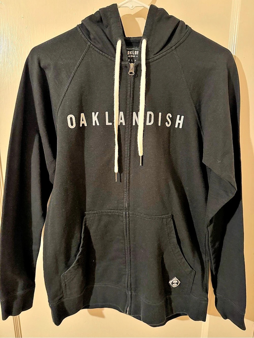 Oaklandish Tree Logo Zip Up Hoodie Black & White S